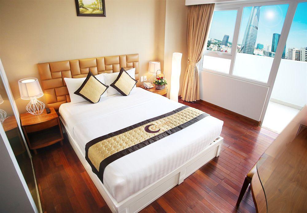 Cosmopolitan Hotel Ho Chi Minh City Exterior photo