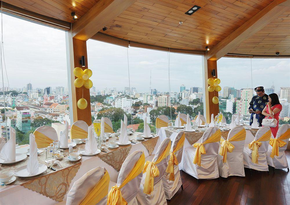 Cosmopolitan Hotel Ho Chi Minh City Exterior photo